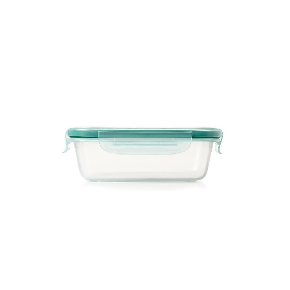 OXO Good Grips 3 Cup Smart Seal Plastic Container I1
