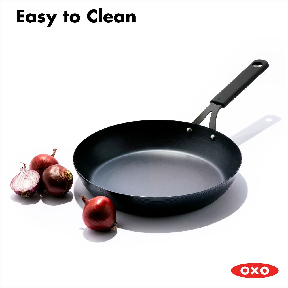 OXO Carbon Steel Obsidian Series 12-Inch Frypan with Silicone Sleeve T5