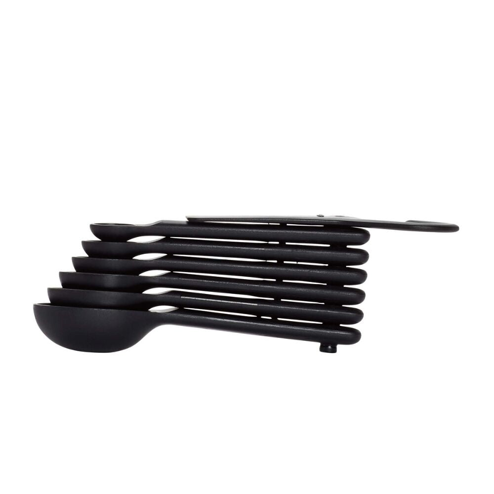 7 Piece Plastic Measuring Spoons - Black B2