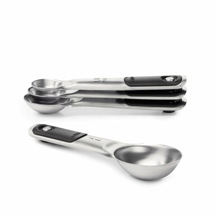 Stainless Steel Measuring Cups and Spoons Set K8