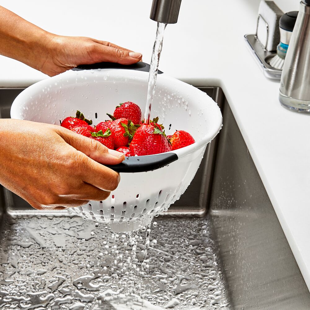 Plastic Colander H9