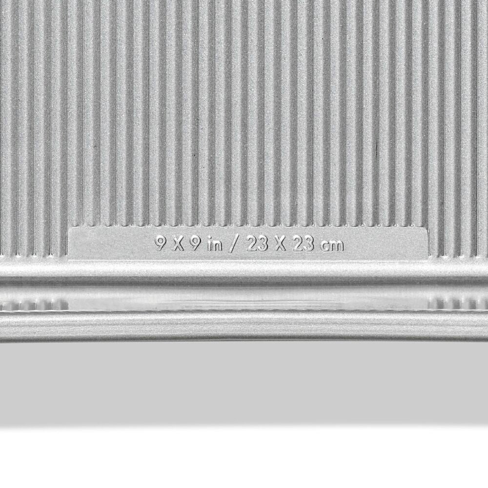 Nonstick Pro Clear Coated 9 In Square Cake Pan Q2