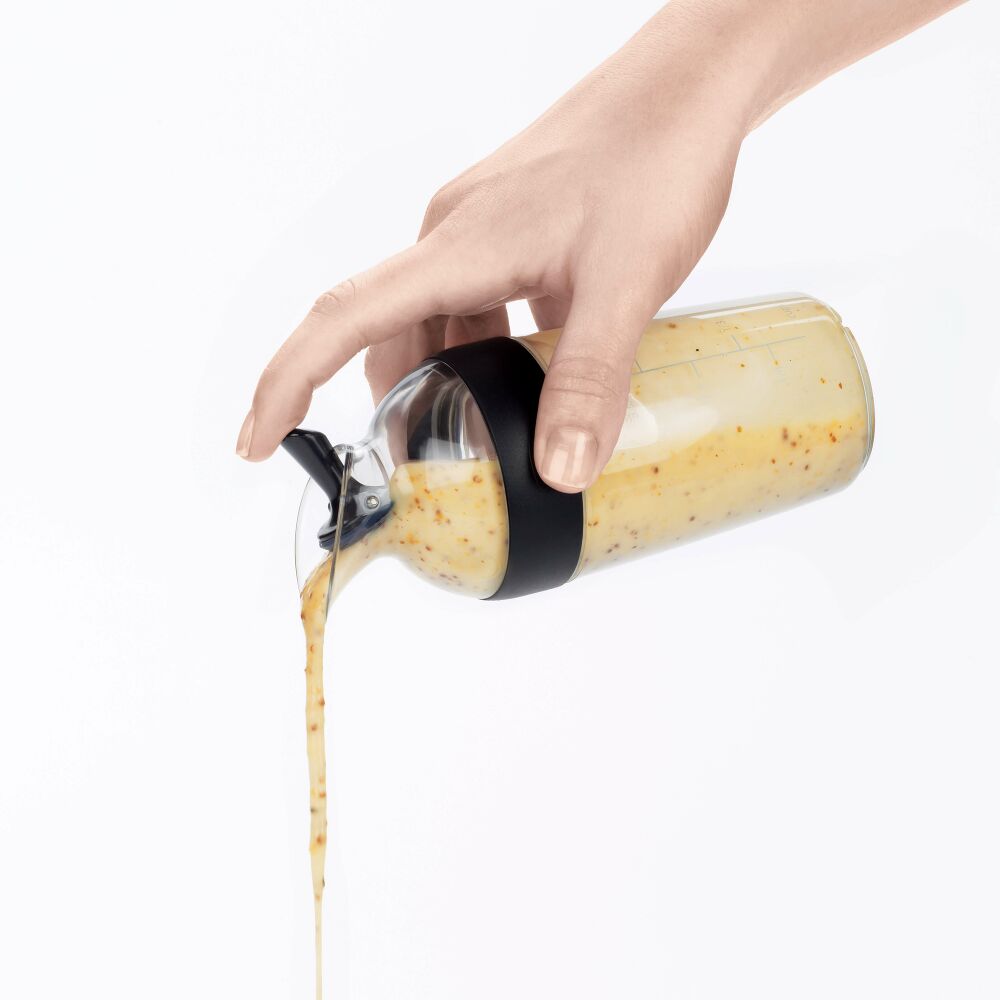 Little Salad Dressing Shaker M7