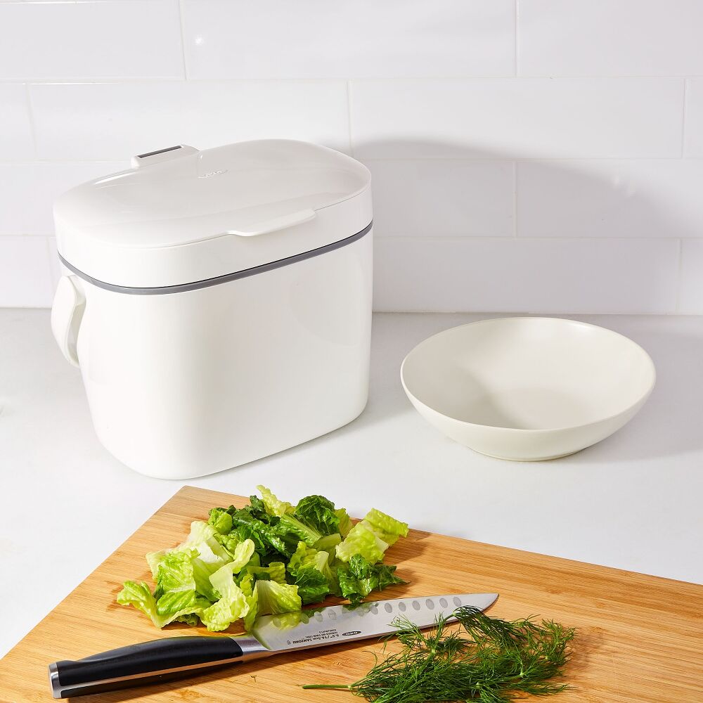 Easy-Clean Compost Bin - 1.75 Gal Y9