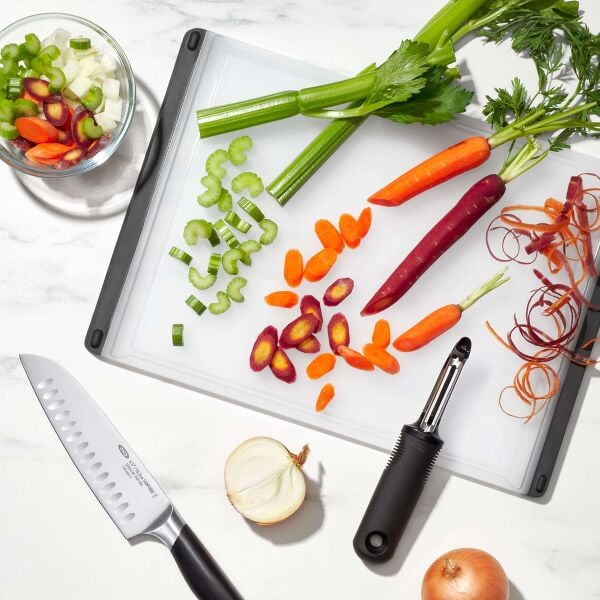 Everyday Cutting Board E3