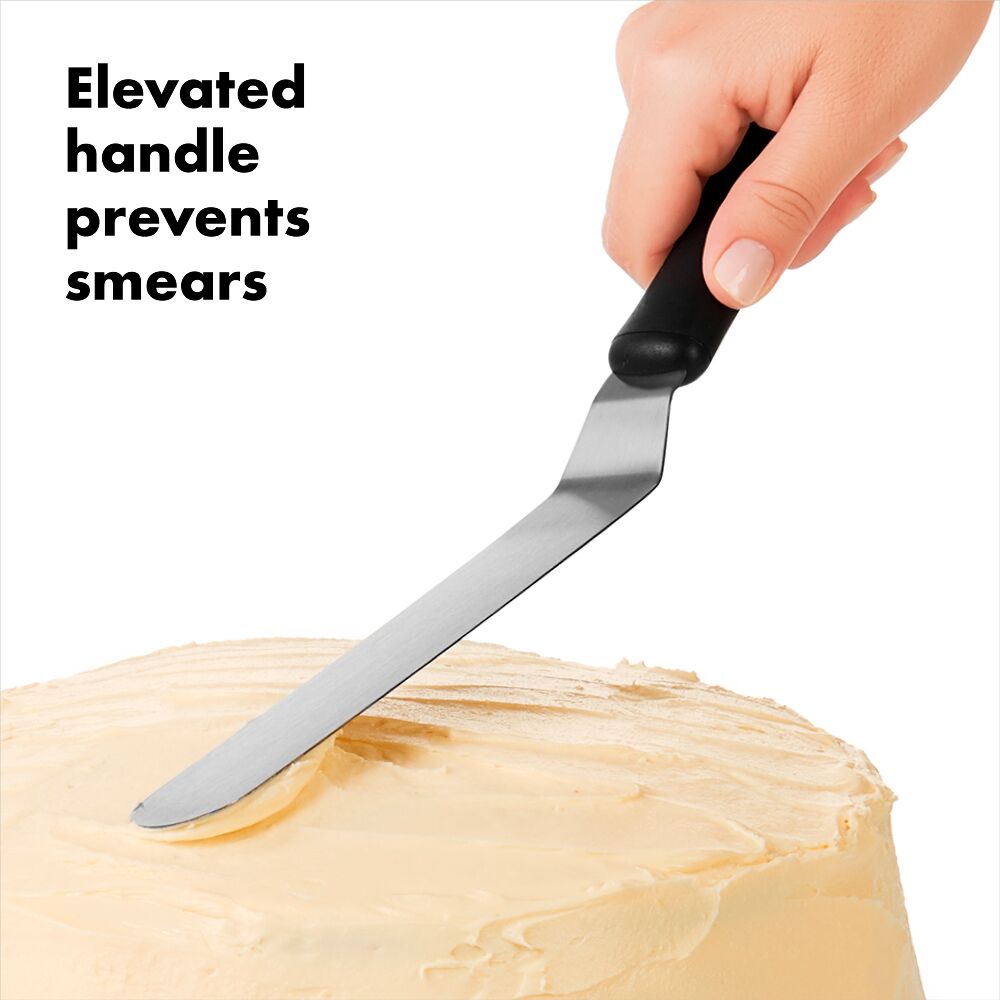 Bent Icing Knife W4