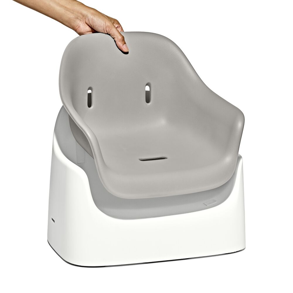 Nest Booster Seat with Removable Cushion O5