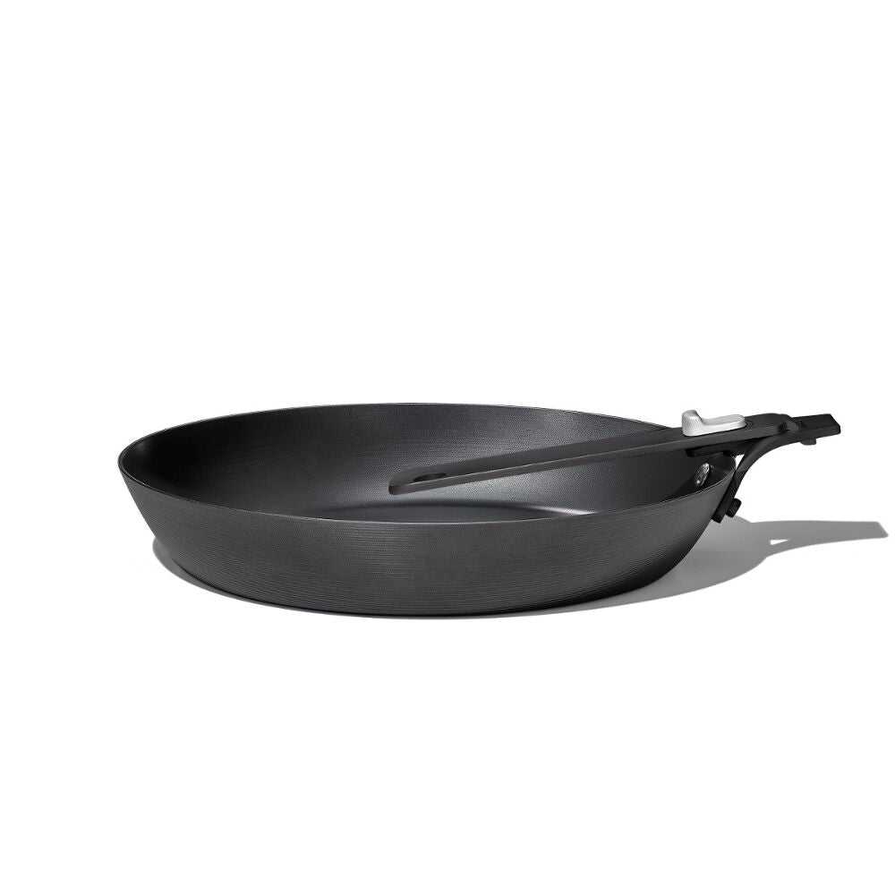 Carbon Steel With Removable Handle 10in Pan M6