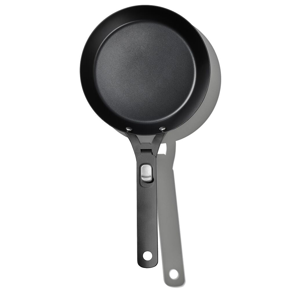 Carbon Steel With Removable Handle 8in Pan G8