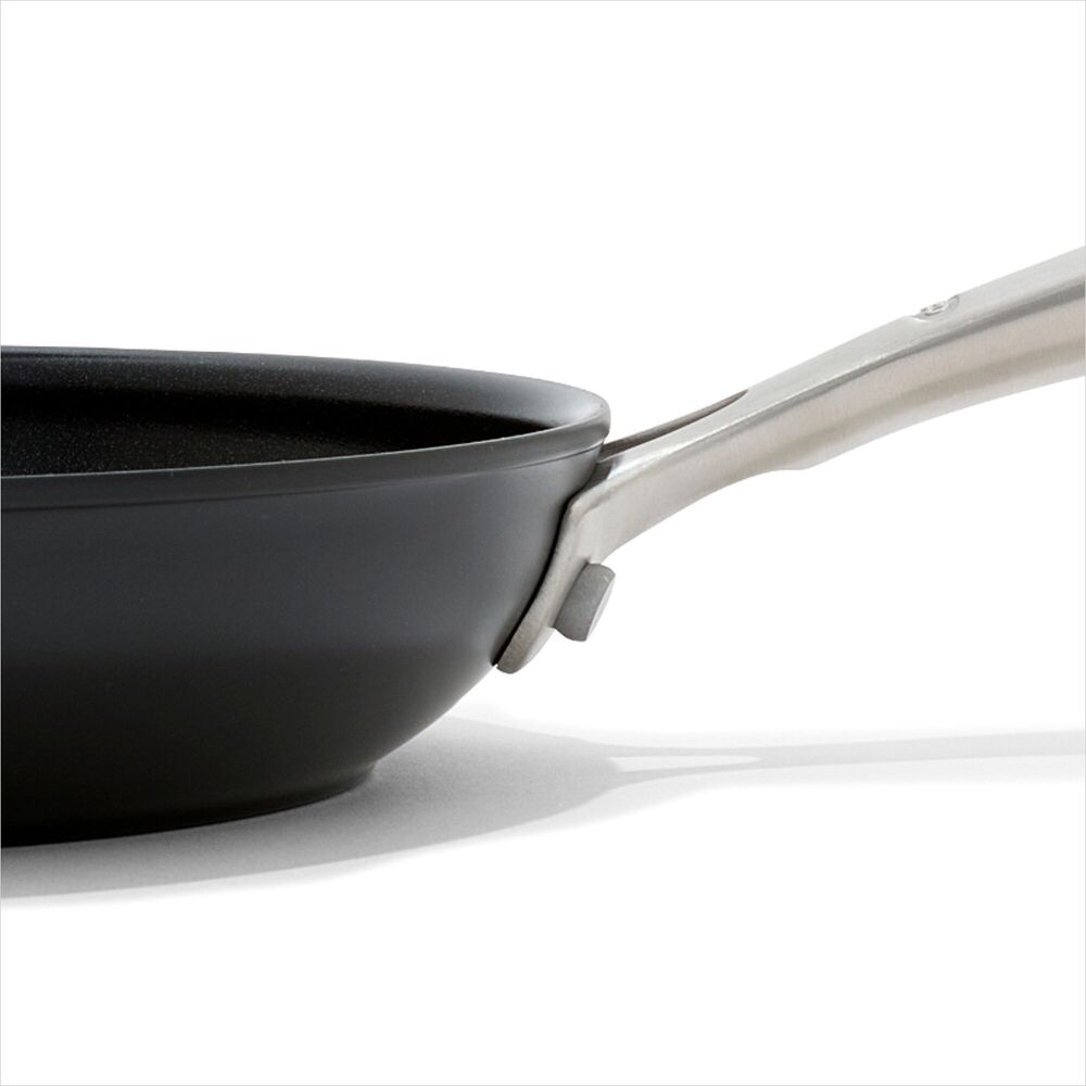 Enhanced Non-Stick 8-Inch Frypan D6