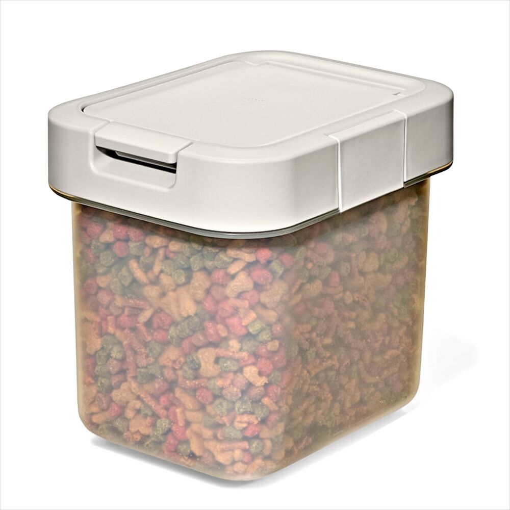 OXO Pet Airtight Food Container with Scoop — Small E5