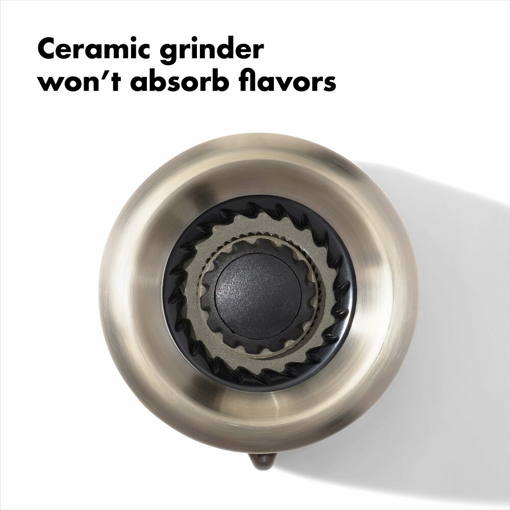 Contoured Mess-Free Salt Grinder C7