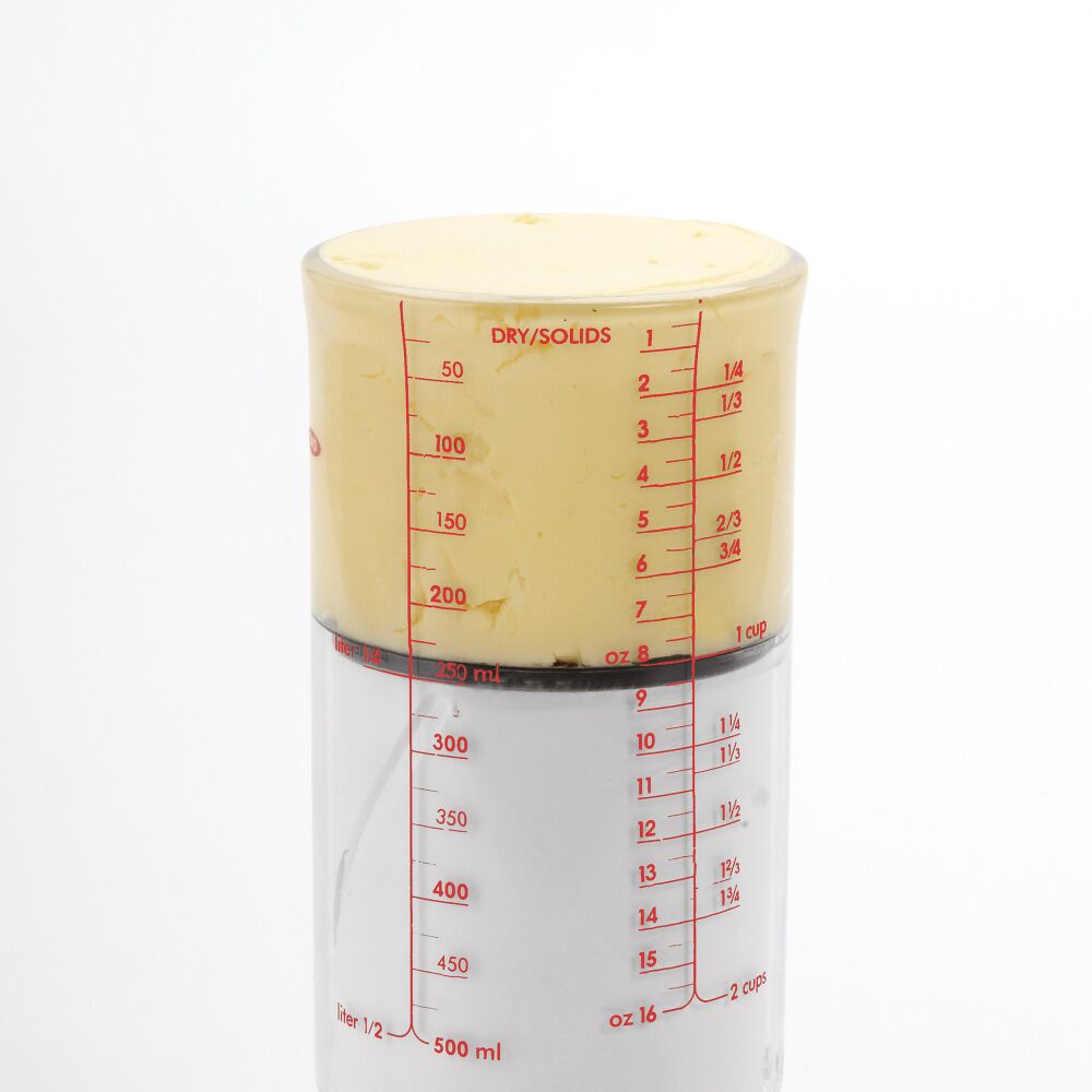 2 Cup Adjustable Measuring Cup J9
