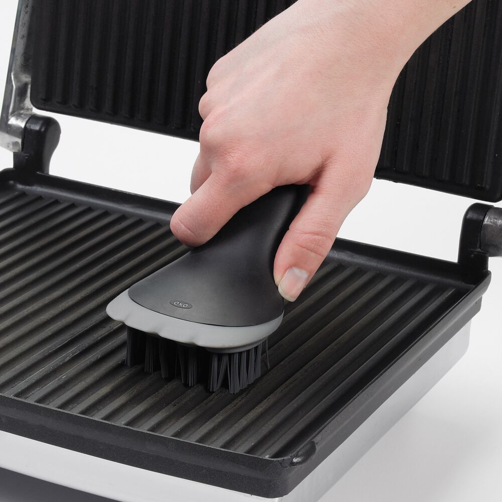 Electric Grill & Panini Press Brush Q5