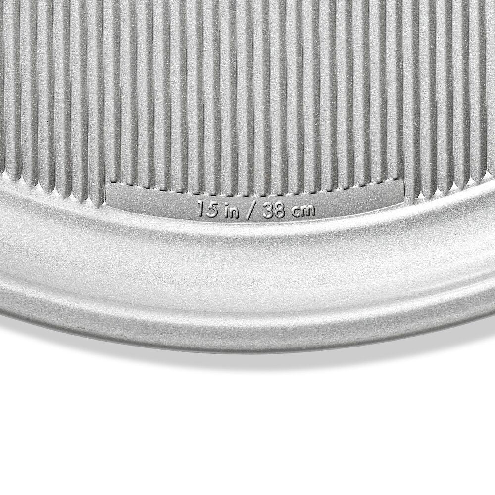 Non-Stick Pro Clear Coated 15in Pizza Pan C6