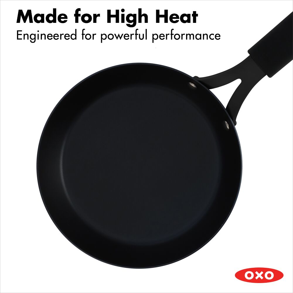 Carbon Steel Obsidian Series 8-Inch Frypan with Silicone Sleeve A7
