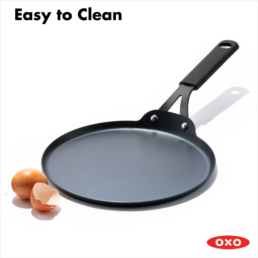 Obsidian Carbon Steel 10-Inch Crêpe Pan with Silicone Sleeve N7