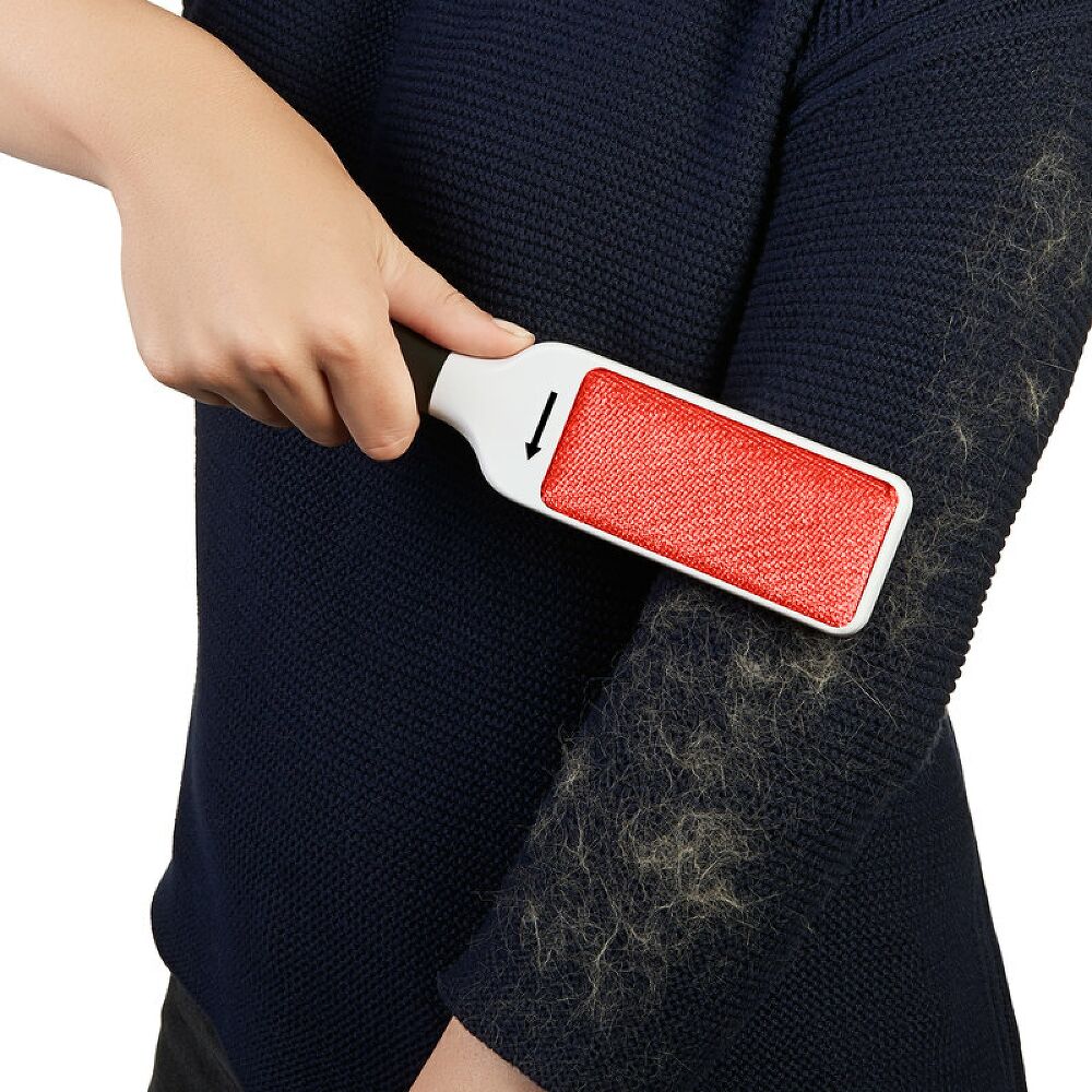 FurLifter Garment Brush Q4