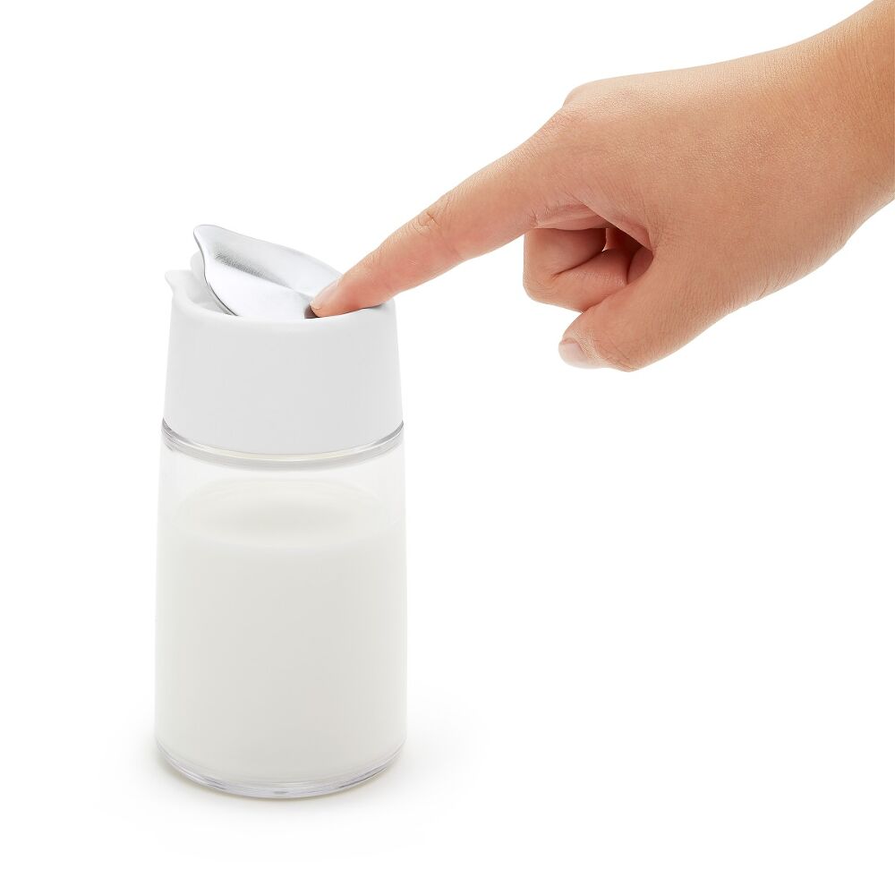 OXO Glass Creamer Q2