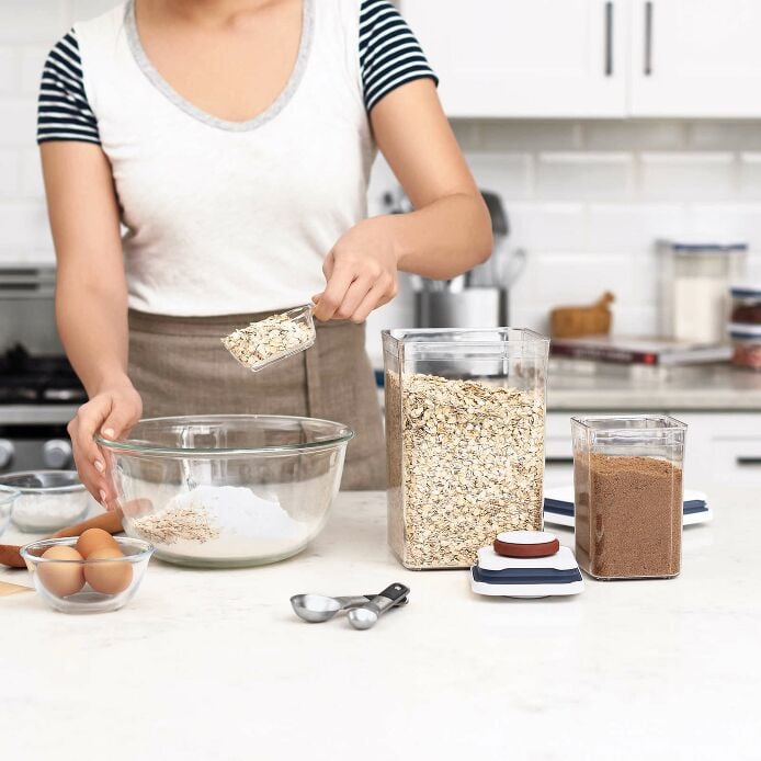 8-Piece POP Container Baking Set T2