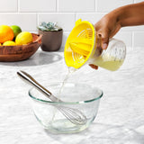 2-in-1 Citrus Juicer O4