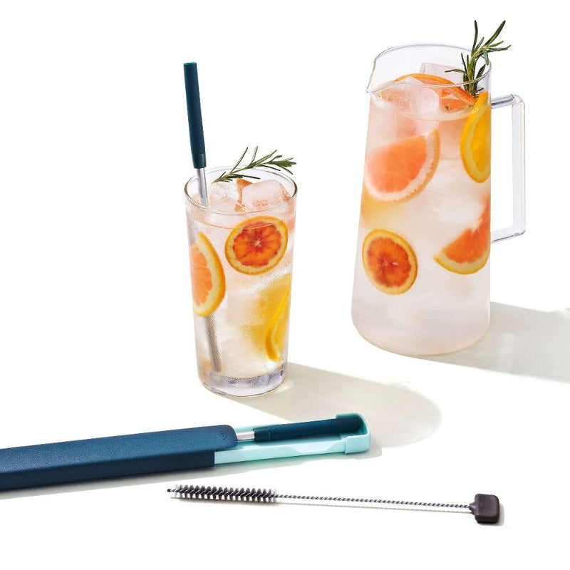 4-Piece Reusable Straw and Brush Set with Case N4