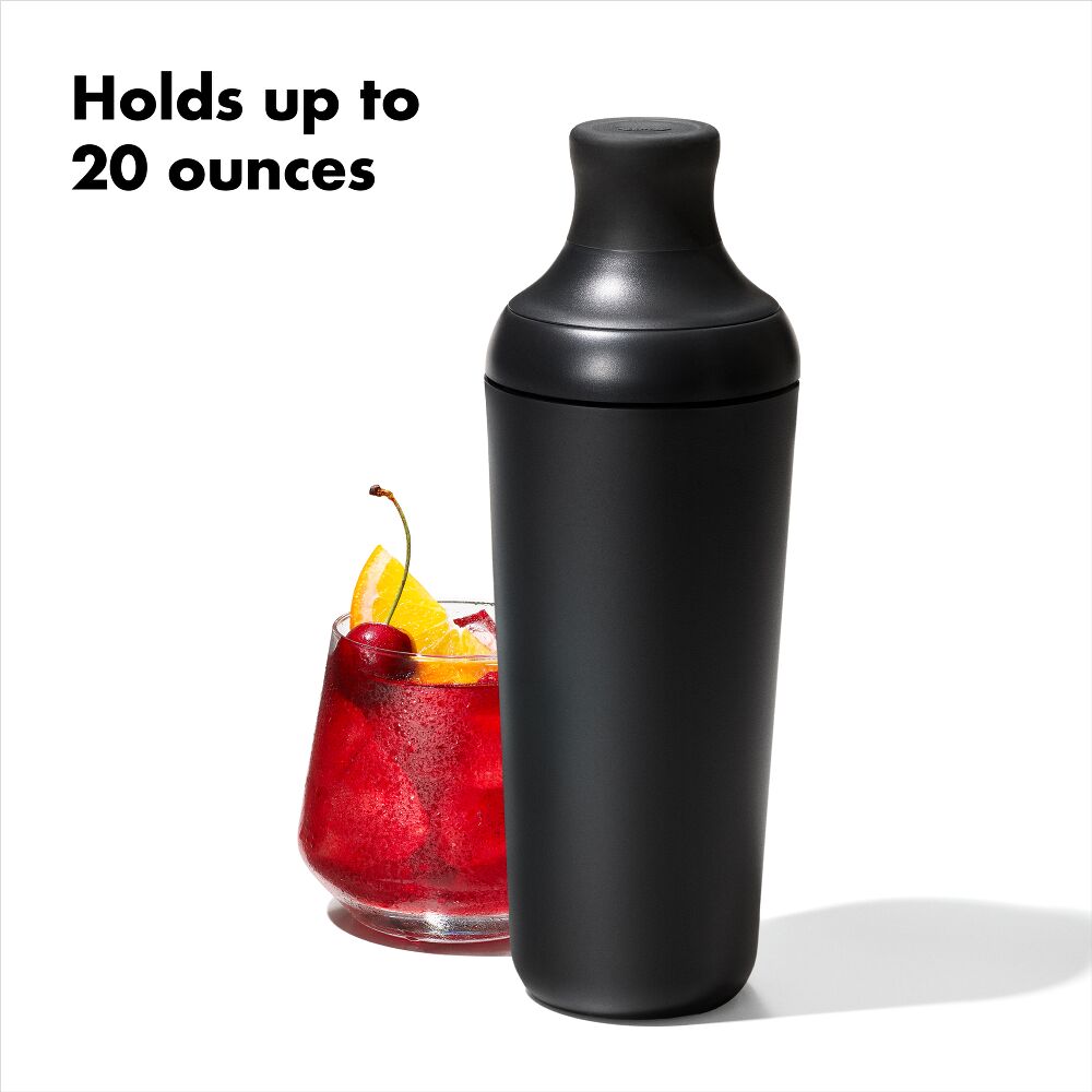 OXO Good Grips Plastic Cocktail Shaker- 20 oz/590 mL capacity O2