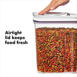 OXO Good Grips Pet Food Dispenser - 4.5 Qt/4.3 L J1