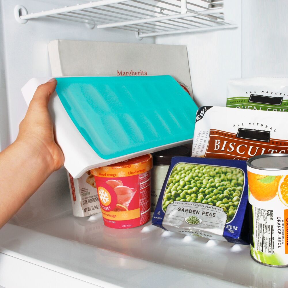 No-Spill Ice Cube Tray - 2 Pack P8