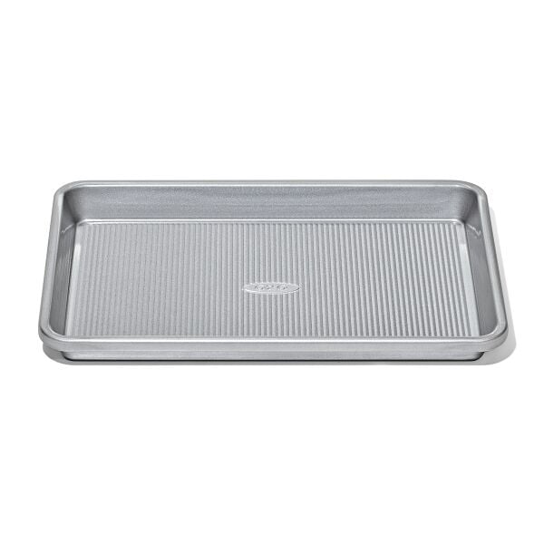 Non-Stick Pro Clear Coated Quarter Sheet Pan E5