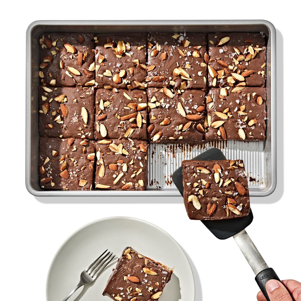 Non-Stick Pro Clear Coated 9 In x 13 In Cake Pan W5