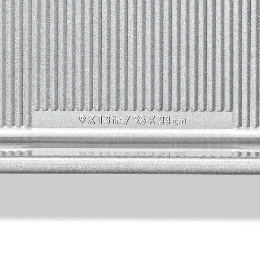 Non-Stick Pro Clear Coated 9 In x 13 In Cake Pan W5