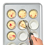 Nonstick Pro Clear Coated 12 Cup Muffin Pan O9