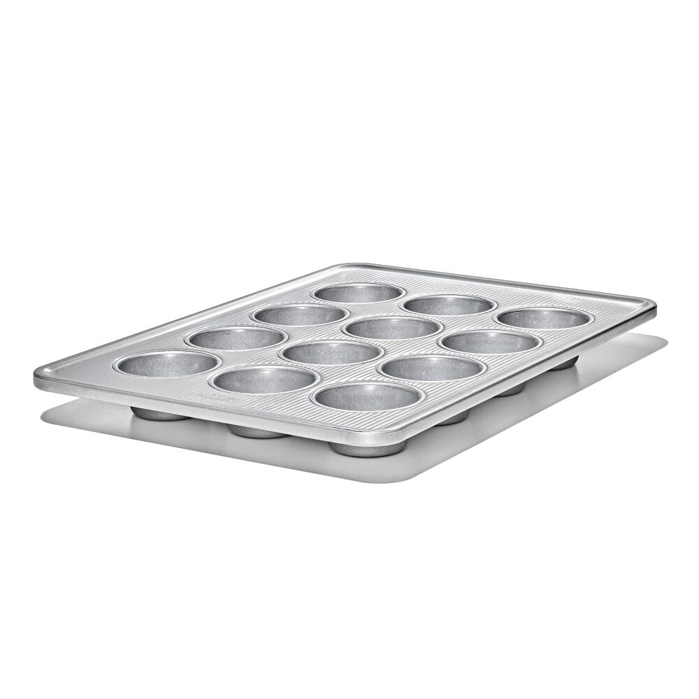 Nonstick Pro Clear Coated 12 Cup Muffin Pan O9
