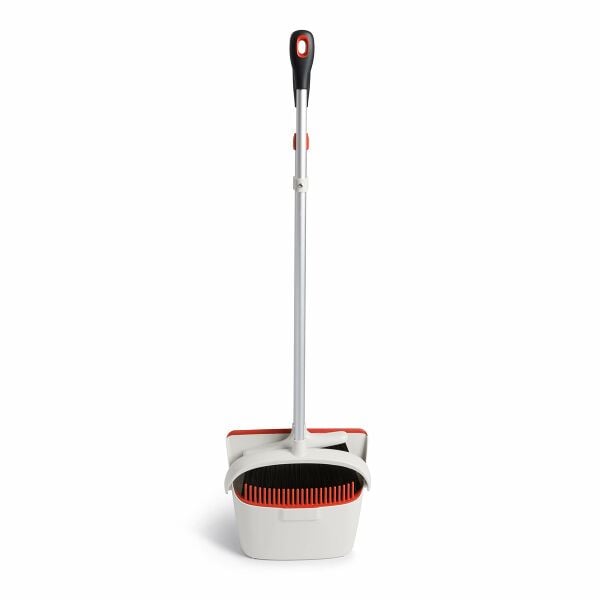 Large Sweep Set with Extendable Broom G7