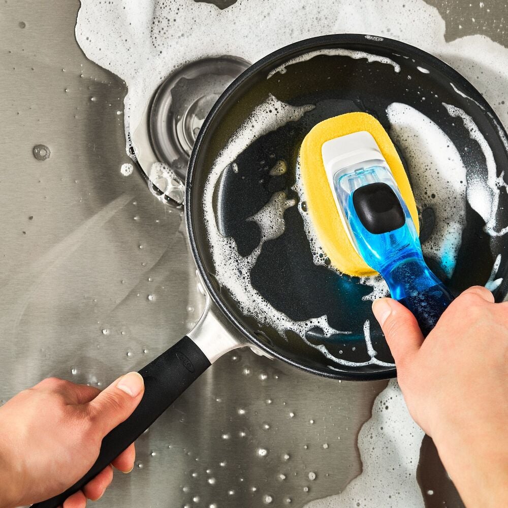 Soap Dispensing Dish Sponge M5