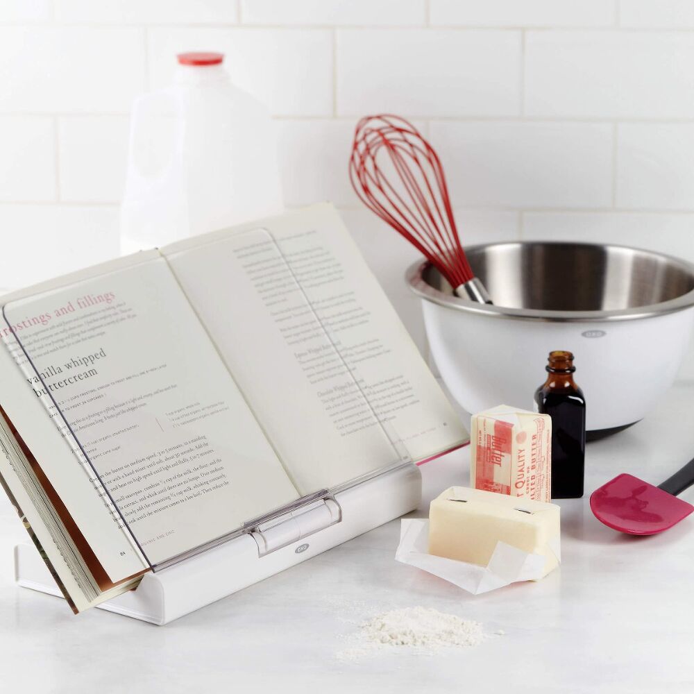 11" Silicone Balloon Whisk W8