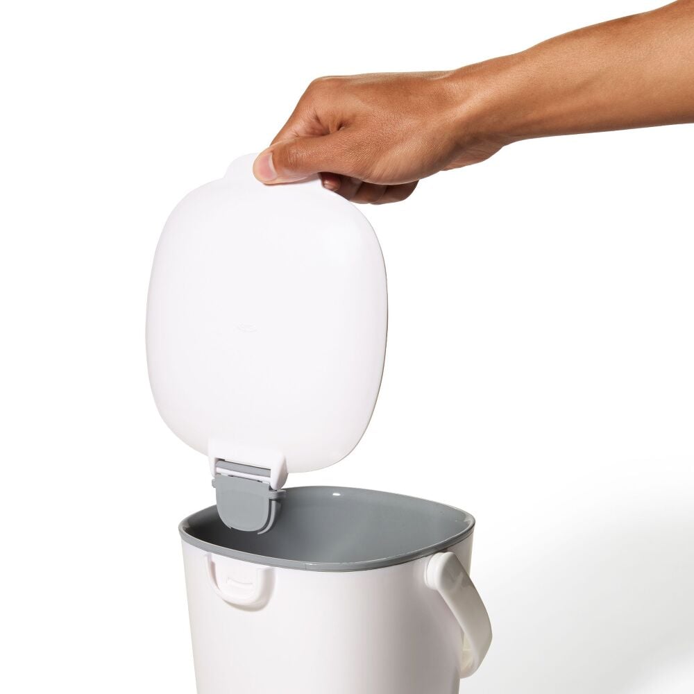Easy-Clean Compost Bin - 0.75 Gal Z2