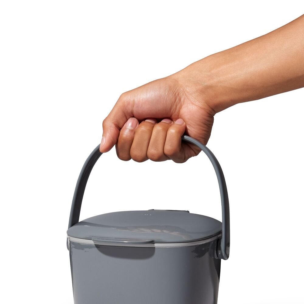 Easy-Clean Compost Bin - 0.75 Gal Z2