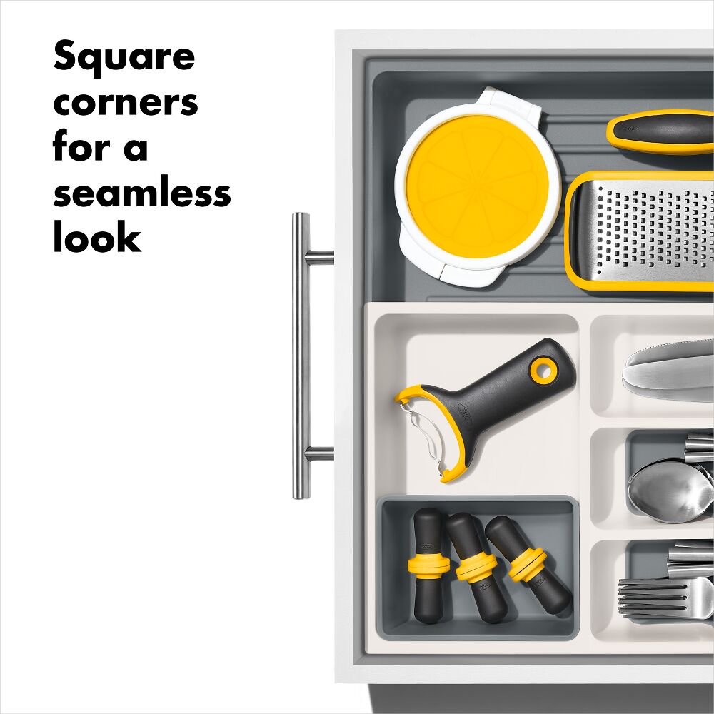 OXO Good Grips Expandable Utensil Drawer Organizer M5