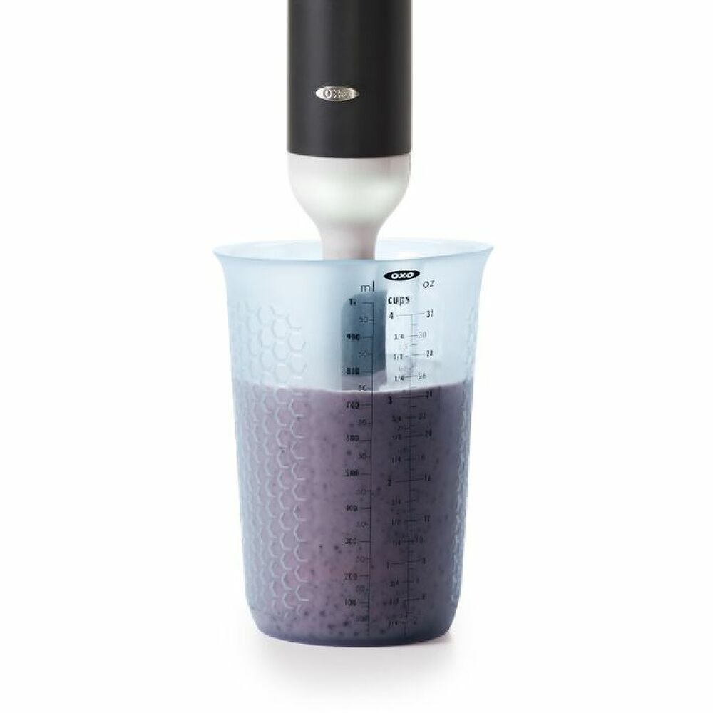 4 Cup Squeeze & Pour Measuring Cup I0