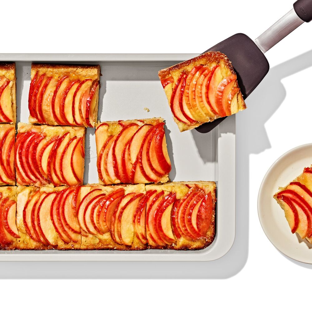 Non-Stick Pro Ceramic Coated Metal Bakeware 9" x 13" Cake Pan E9