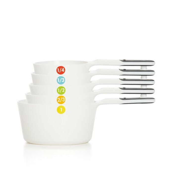 6 Piece Plastic Measuring Cups Y3